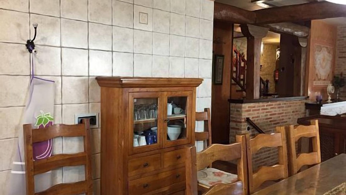 Canalejas de Penafiel Cottage | Self catering El Lagar for 10 people