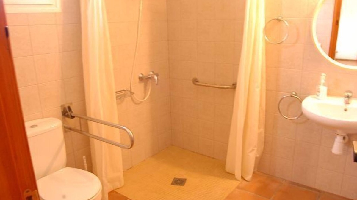 Fornells de la Selva Cottage | Self catering Cal Rellotger for 2 people