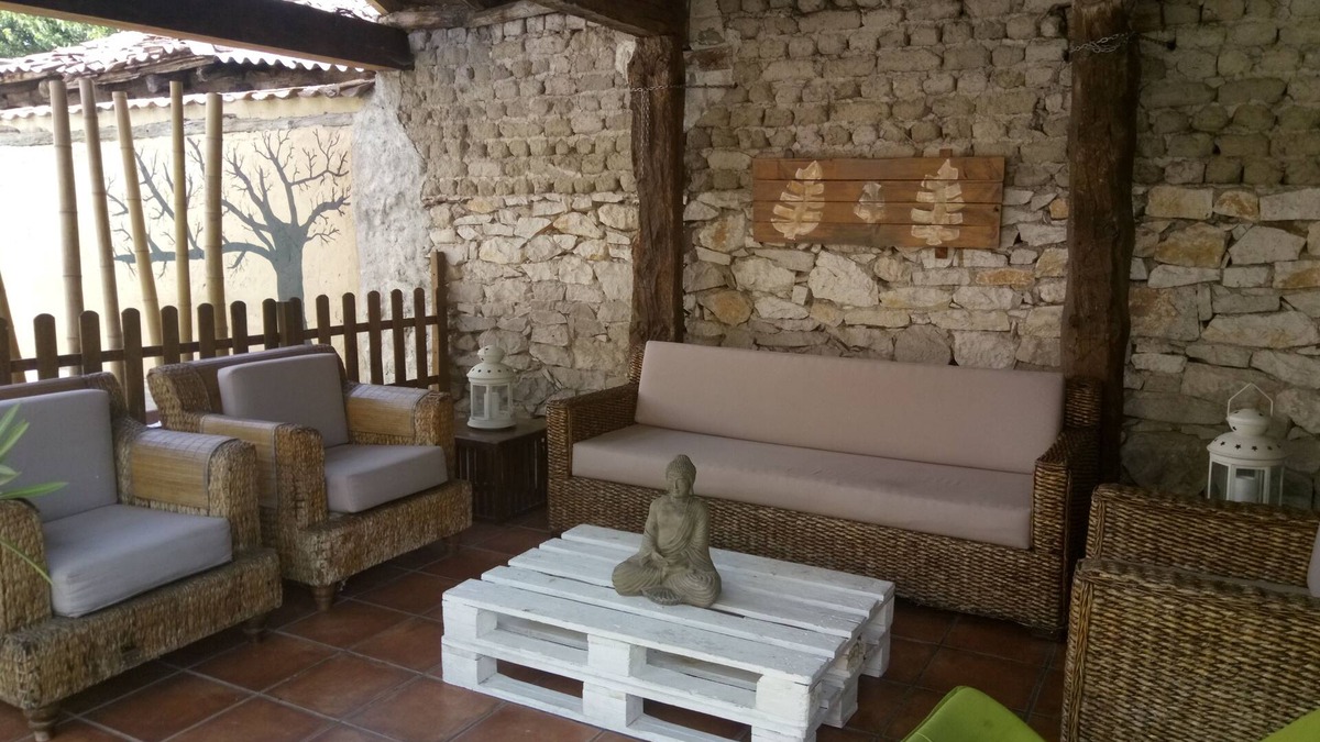 Campo de Cuellar Cottage | Self catering cottage Laguna Herrera for 14 people