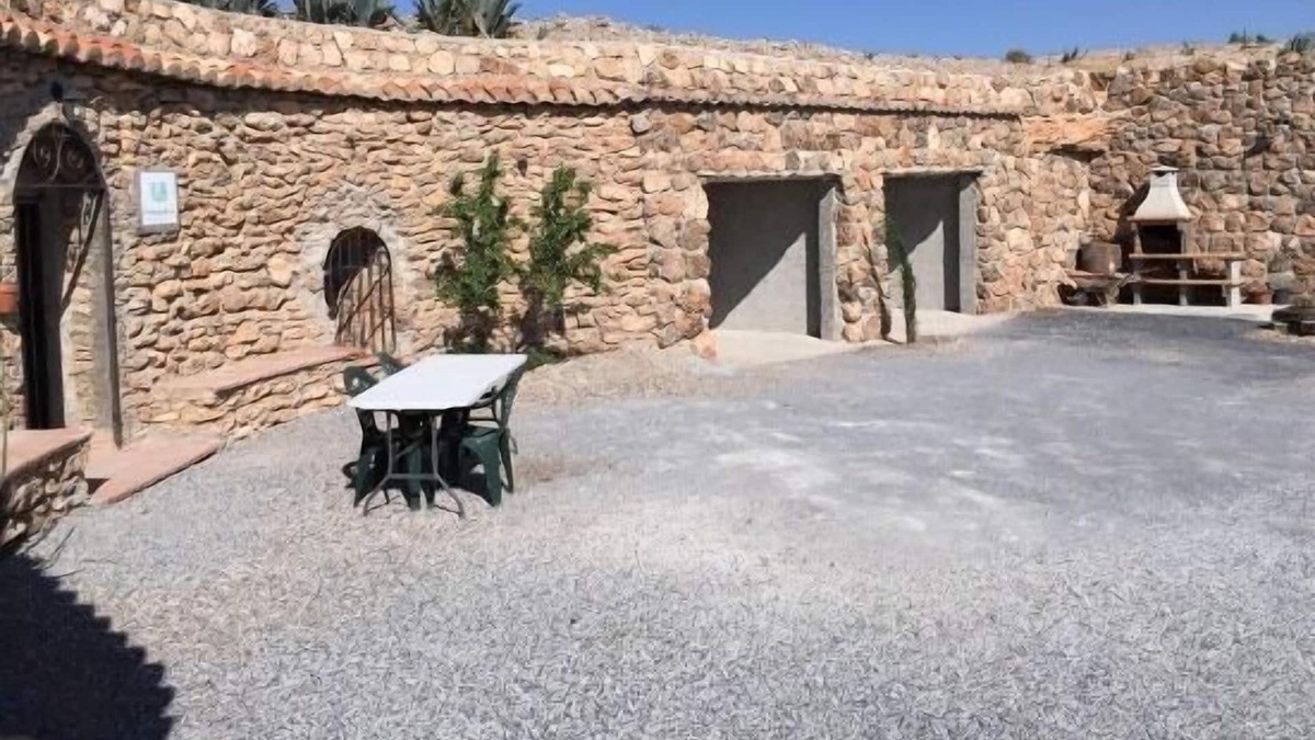 Gorafe Cottage | Self catering Cuevas el Torriblanco for 6 people
