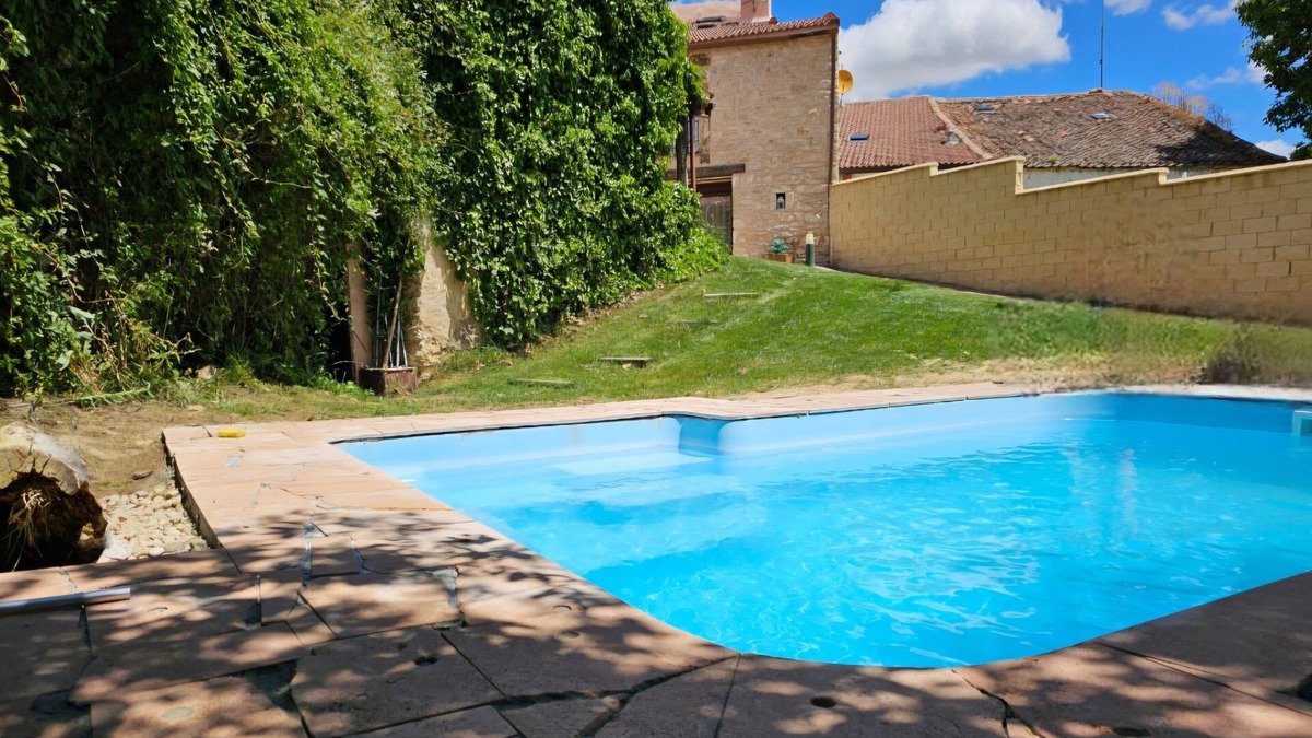 Pradena Cottage | Self catering El Escondite De Castroserna for 10 people