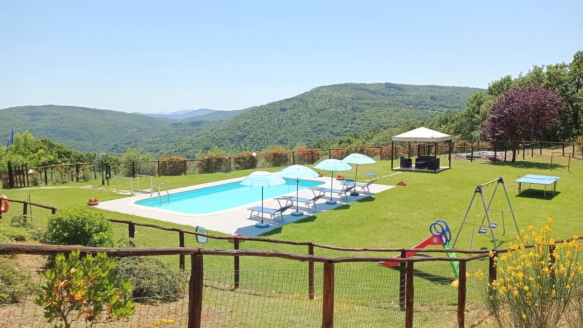 Bivio Lugnano Cottage | Self catering La Coccinella for 4 people