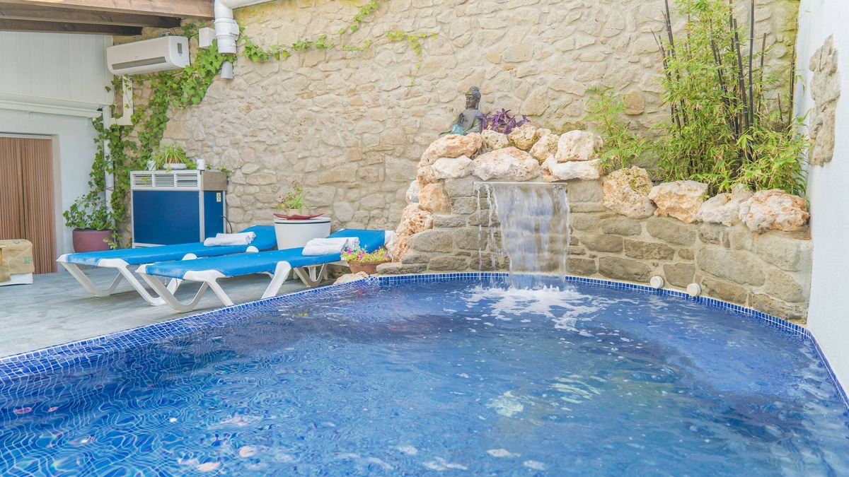 Olost Cottage | Self catering La Pausa Rural for 10 people