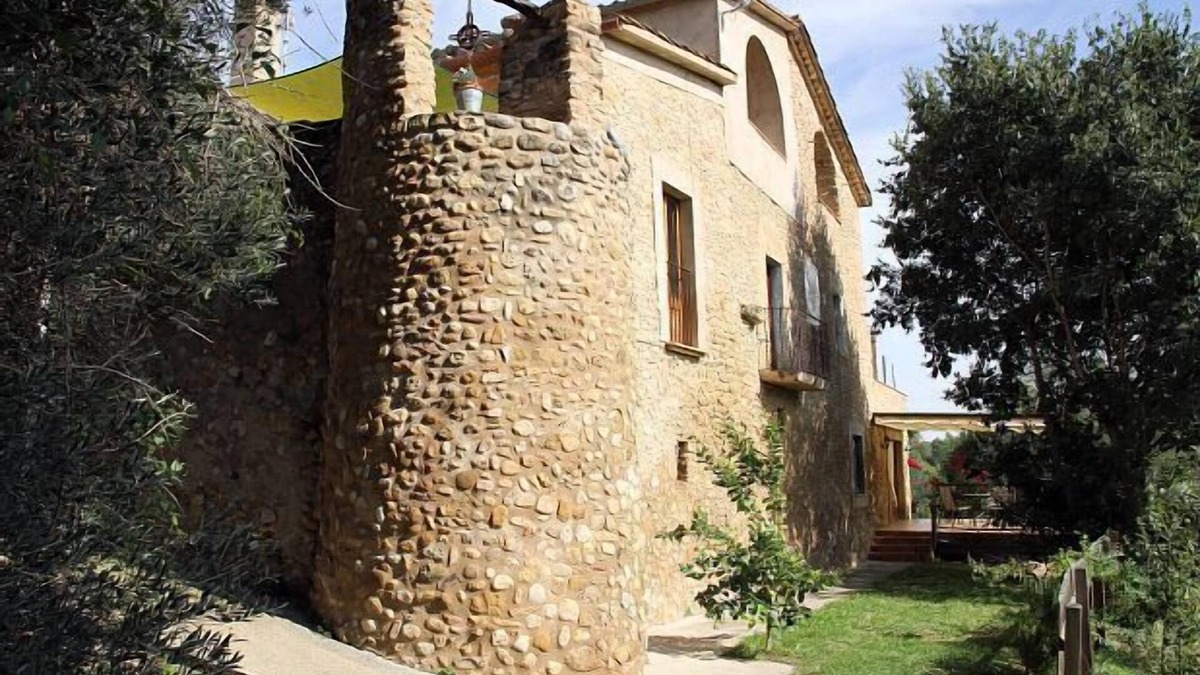 Vilademuls Cottage | Self catering Mas Guitart for 4 people