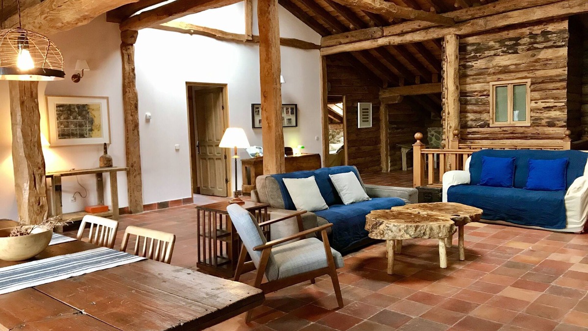 Sotosalbos Cottage | Self catering Saltus Alvus for 8/10 people