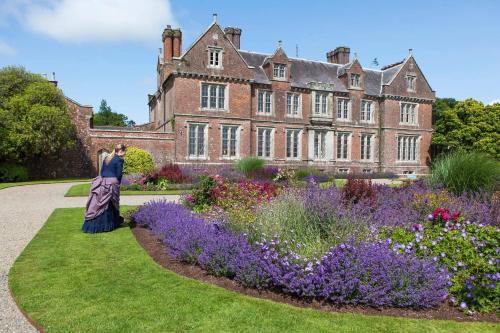 Ballyedmond House | Self Catering - The Garden House