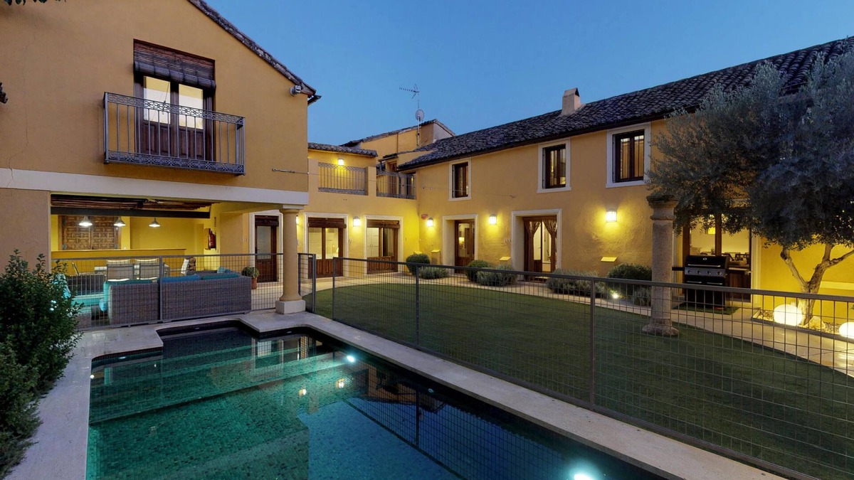 Las Herencias Cottage | Self catering Villa Cornelius for 12 people