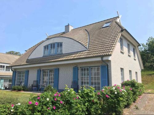 Seedorf Apartment | Sellin Ferienwohnung Maritim