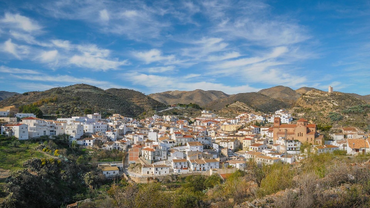 Lubrin Apartment | Semi detached cottage Pool, Private Terraces, Garden and Mountain Views