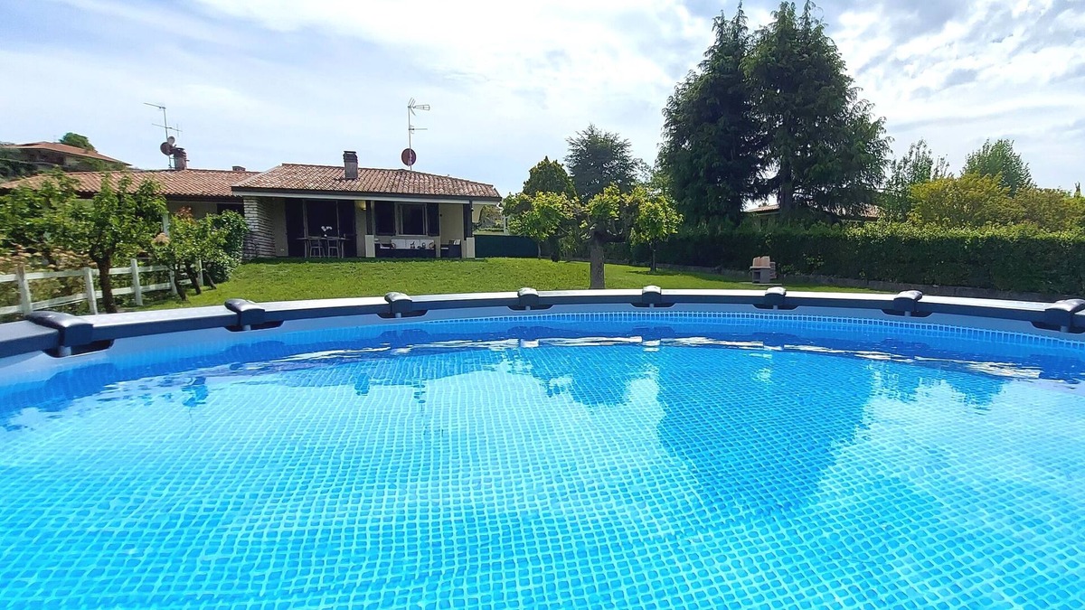 Manerba del Garda Villa | Semi-detached Villa with private pool and large garden.