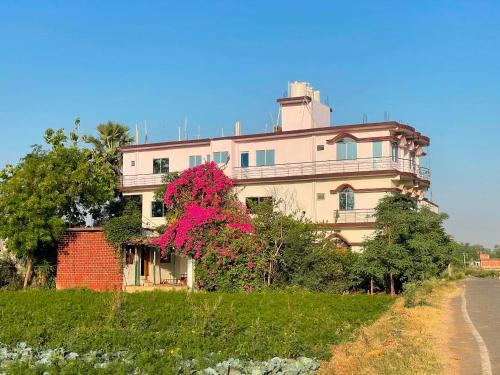 Bodh Gaya House | Senamura Yoga Ashram Guesthouse