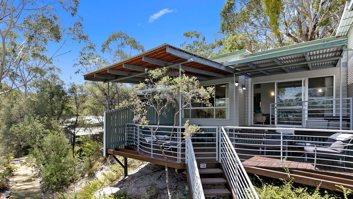 Fraser Island Apartment | Sensational Satinay Villa 633. Peaceful natural retreat with sea view.