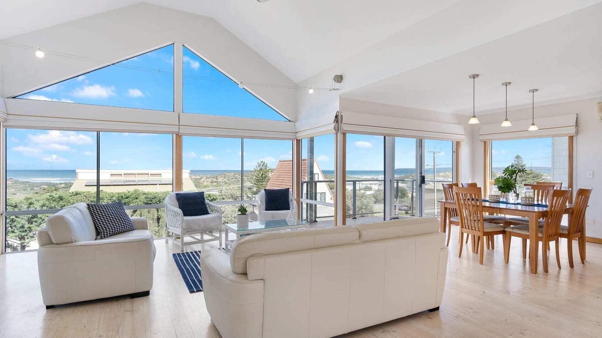Goolwa Beach House | Sensational Sea Views