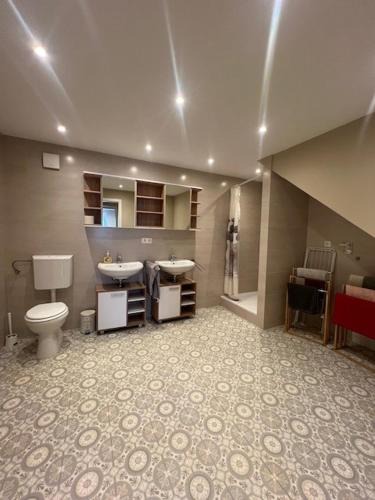 Rodenbach Apartment | Serena Monteur Apartment