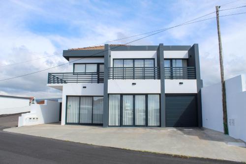 Carmo Apartment | Serena