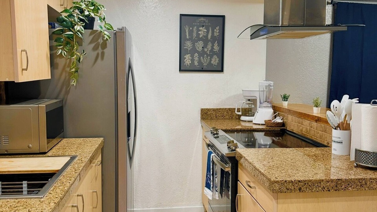 Bostonia Condo | Serene 2-bedroom condo with Pool in El Cajon
