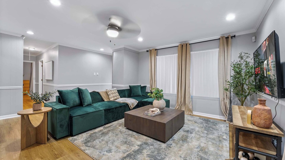 Tinley Park House | Serene 4BR Oasis in Tinley Park