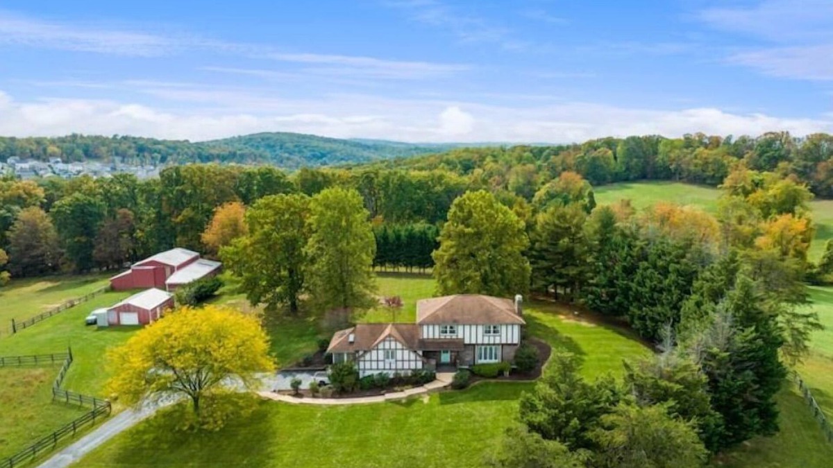 Linganore-Bartonsville House | Serene 51-Acre Estate with Beautiful Farmhouse-Your Nature Retreat Awaits!
