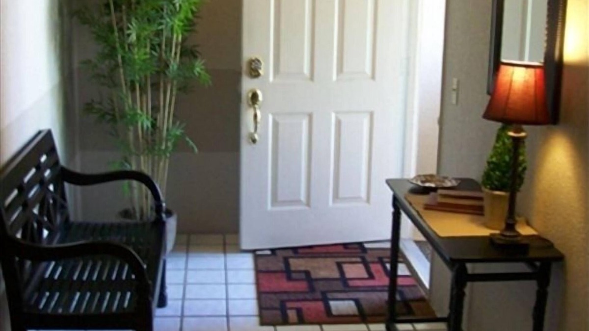 Cathedral City Condo | Serene Condo with Intoxicating Mountain, Pool and Pond Views