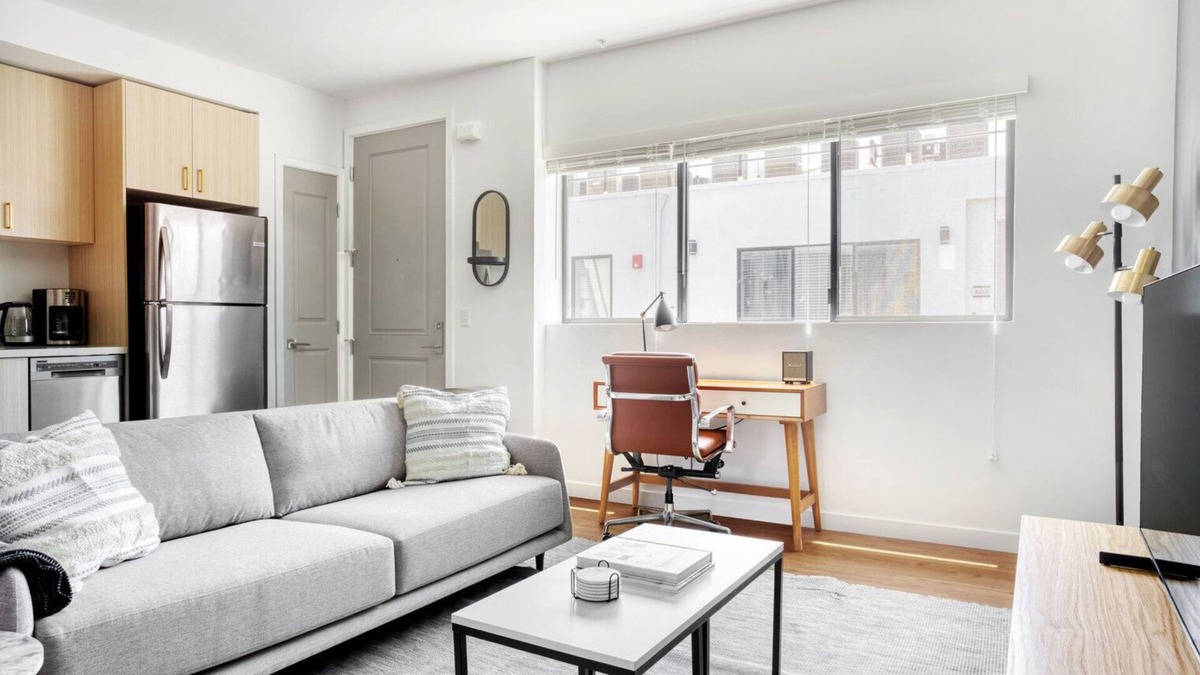 Palms Apartment | Serene Culver City 1BR w/Gym & Roof Lounge, Walkable Area, by Blueground