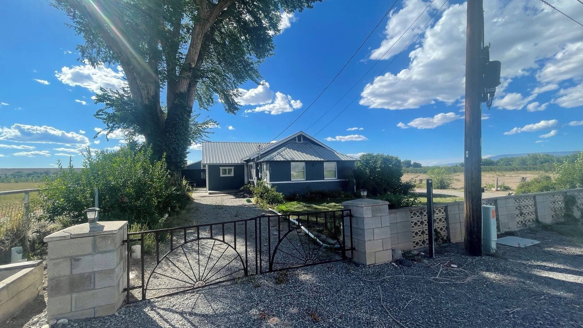 Lazear Other | Serene farmhouse with AC in charming Olathe