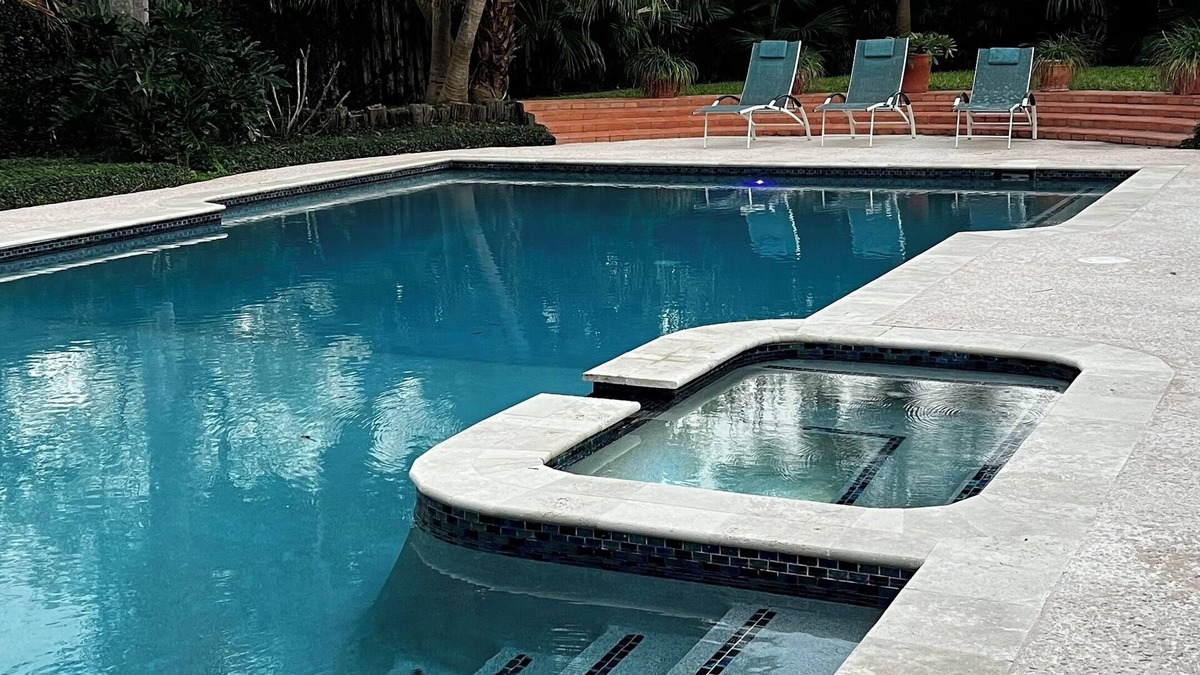 Harlingen House | Serene Getaway – Quiet Oasis with Pool & Rain Showers