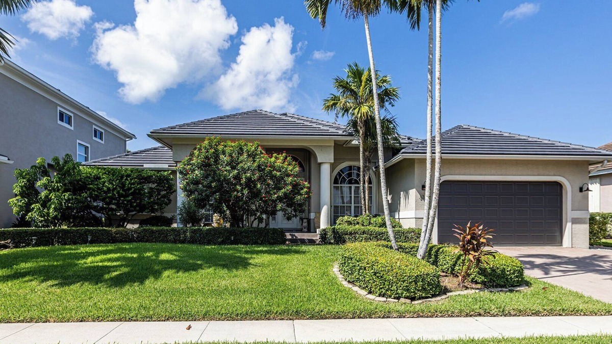 Marco Island House | Serene Getaway: Your Perfect Vacation Home Awaits