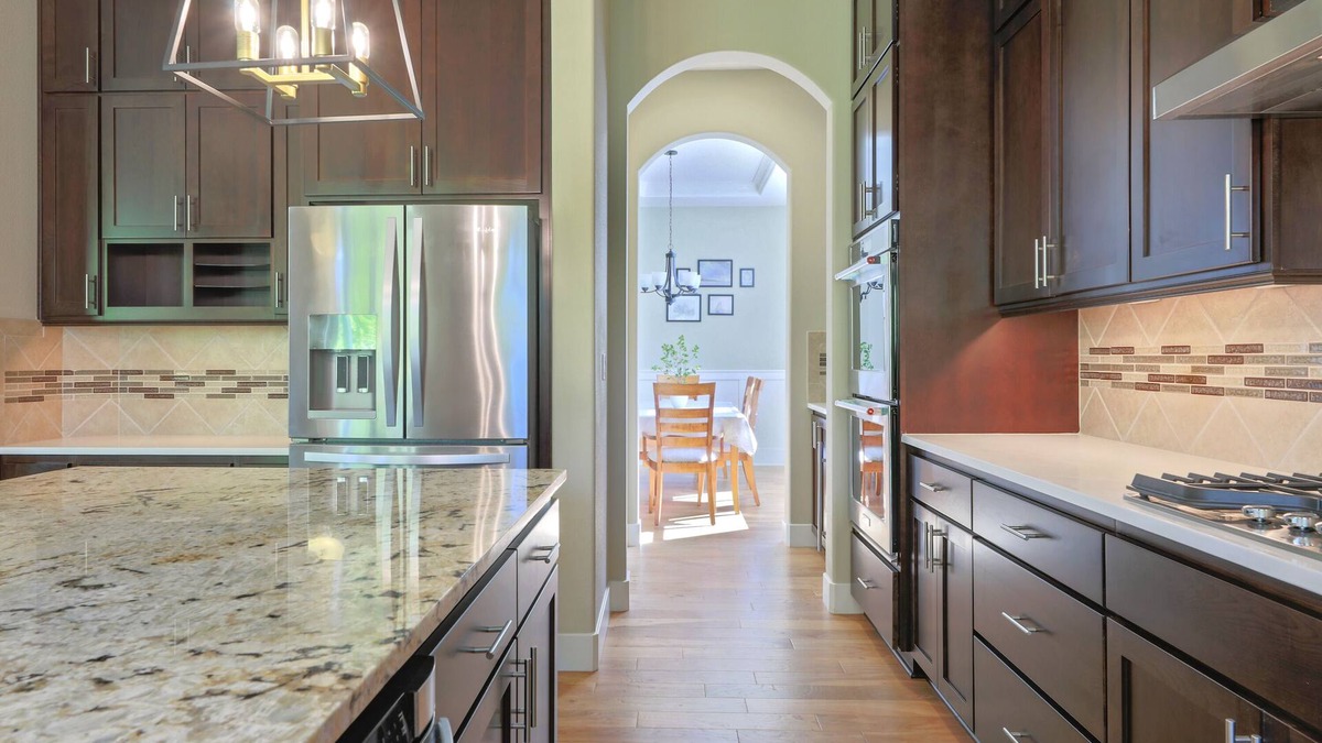 Bonny Slope House | Serene Haven Heights on Kinsley Terrace #41862