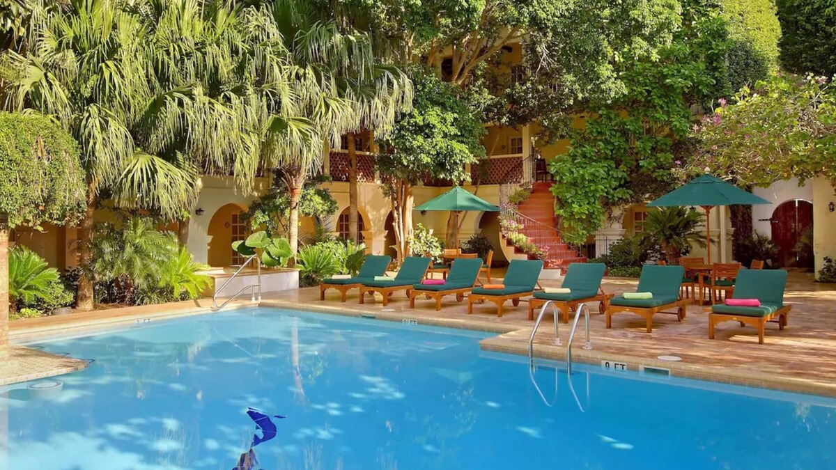 Western Division Hotel | Serene Historic Haven | Downtown Sites, Pool Access | 4 Stylish Units