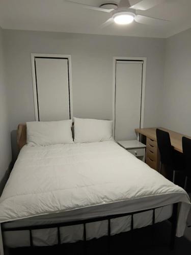 Bahrs Scrub House | Serene Home