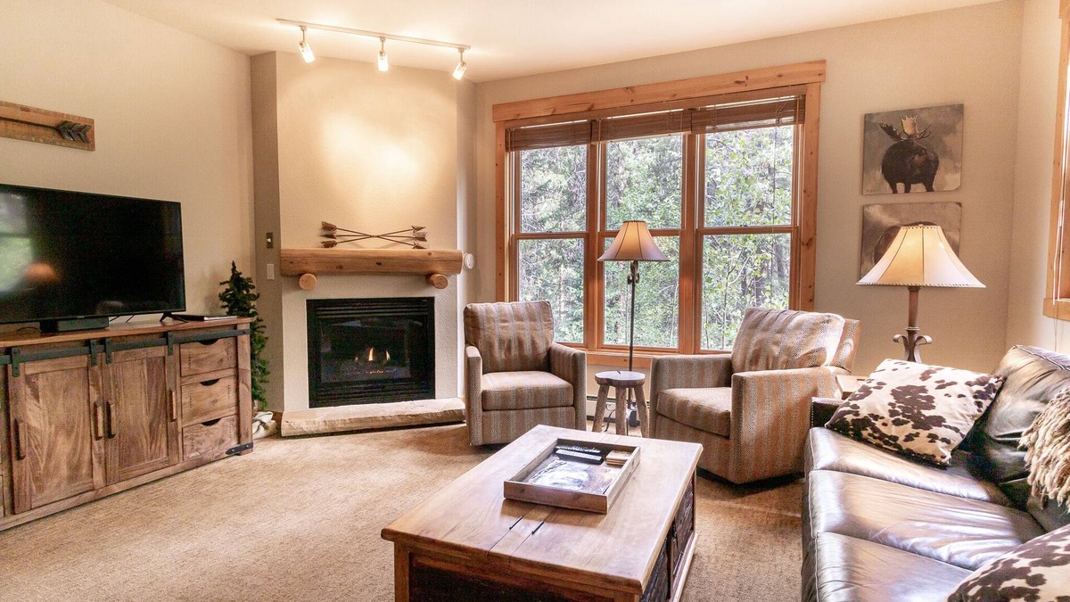 Keystone Condo | Serene Keystone Condo & Great Views from Balcony, Mins from Resort Shuttle