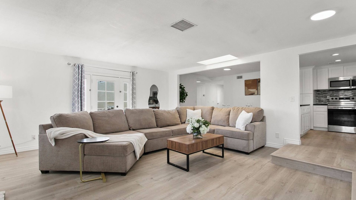 Upland House | Serene Meadow Home on Winn Drive #42042