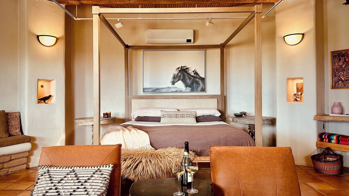 Ojo Caliente House | Serene Ojo Casita/mtn. views