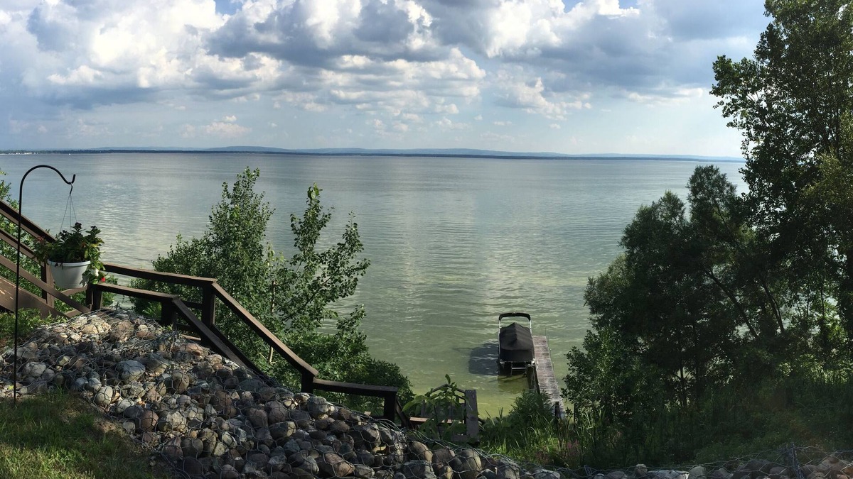 North Bay House | Serene Oneida Lake Lakefront Property: Minutes from Sylvan Beach!
