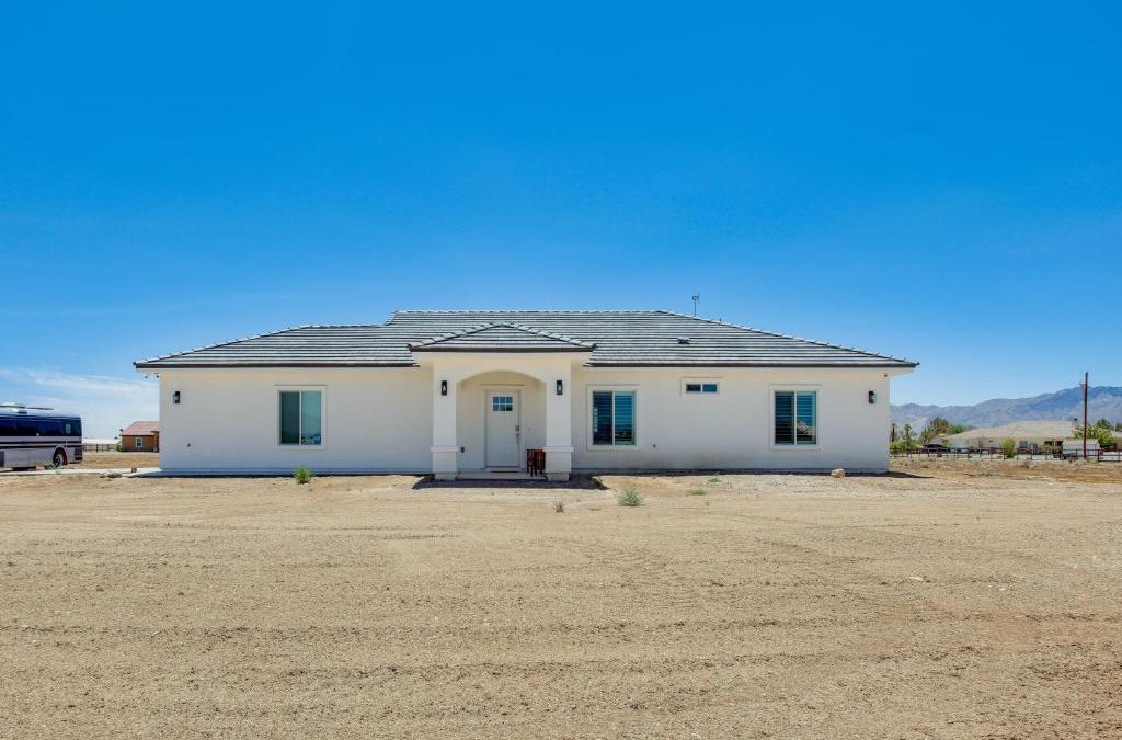 Pahrump House | Serene Pahrump Cottage with Mountain Views!