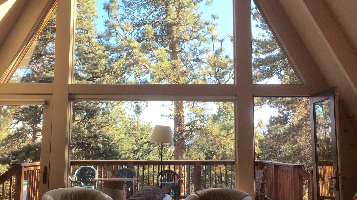 Allenspark Cabin | Serene Solitude mountain cabin in Allenspark