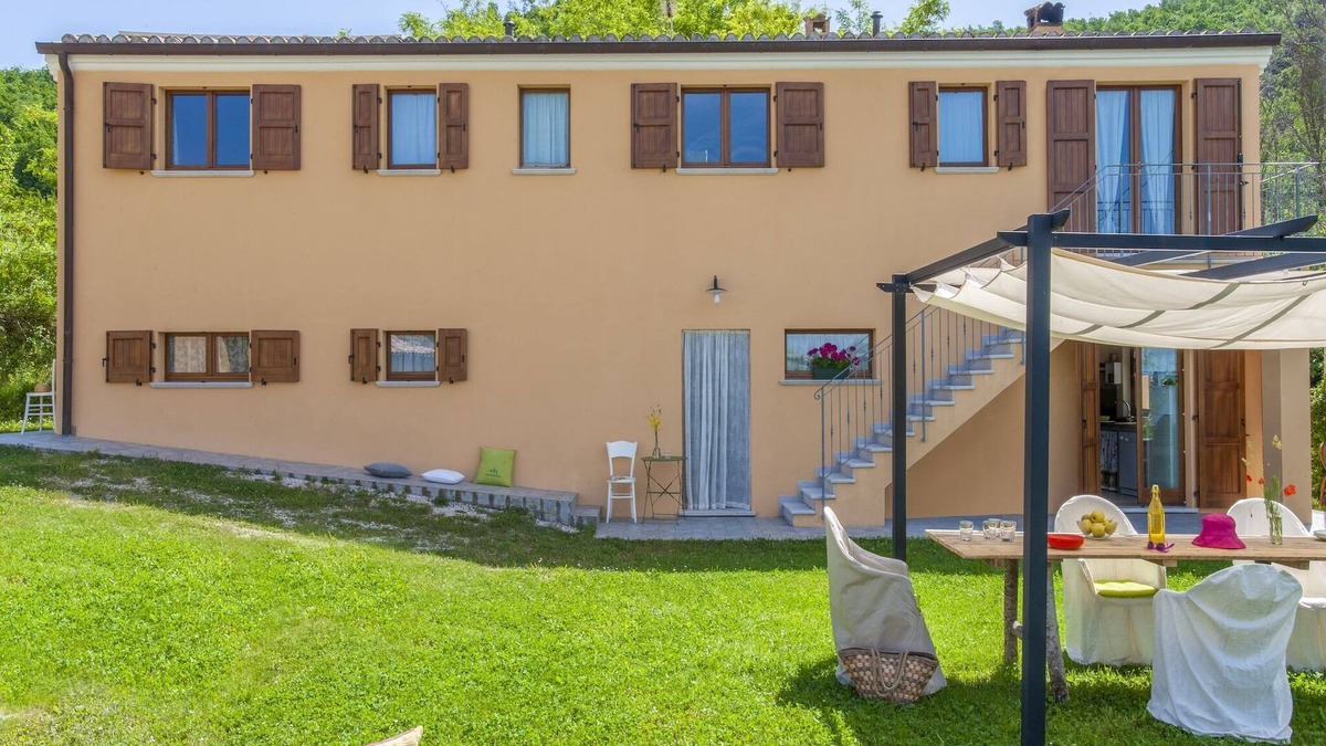 Pergola Villa | Serene Villa, Peaceful Pergola