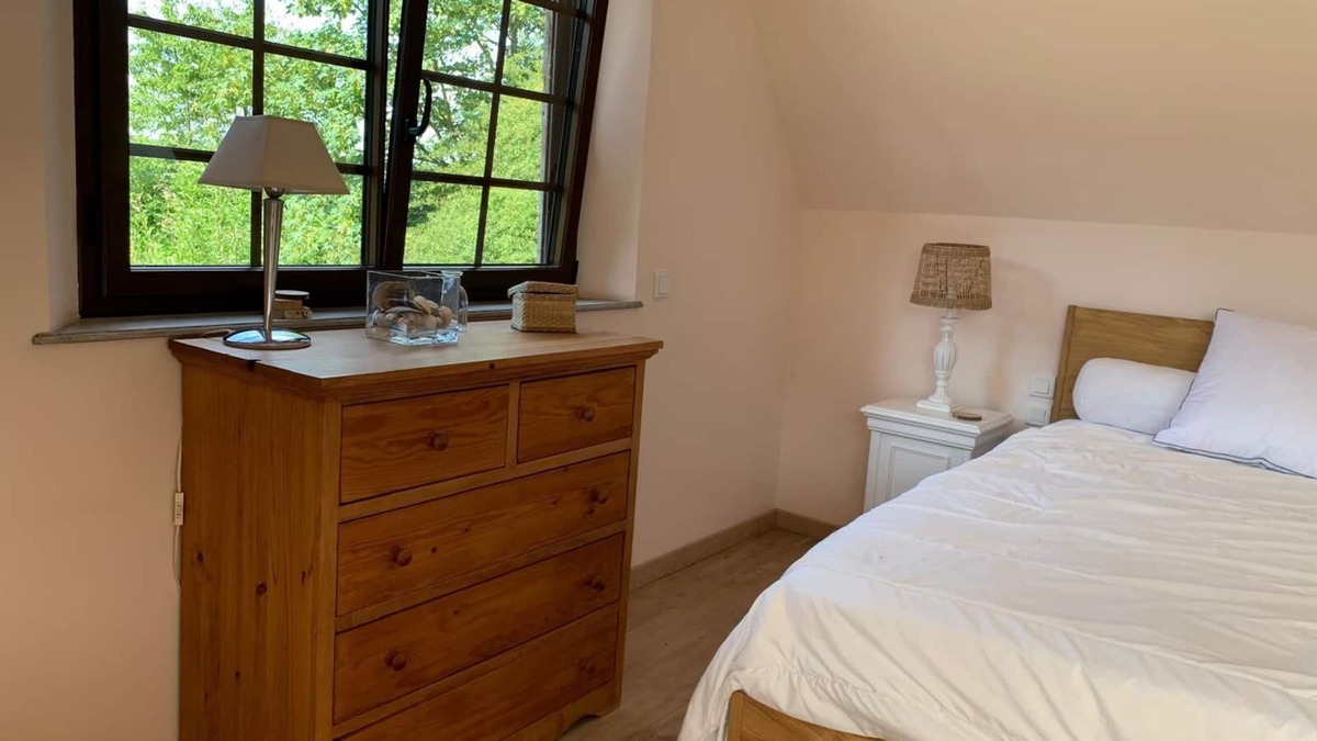 Le Brevedent Villa | Serene villa with heated and covered pool in Le Brévedent