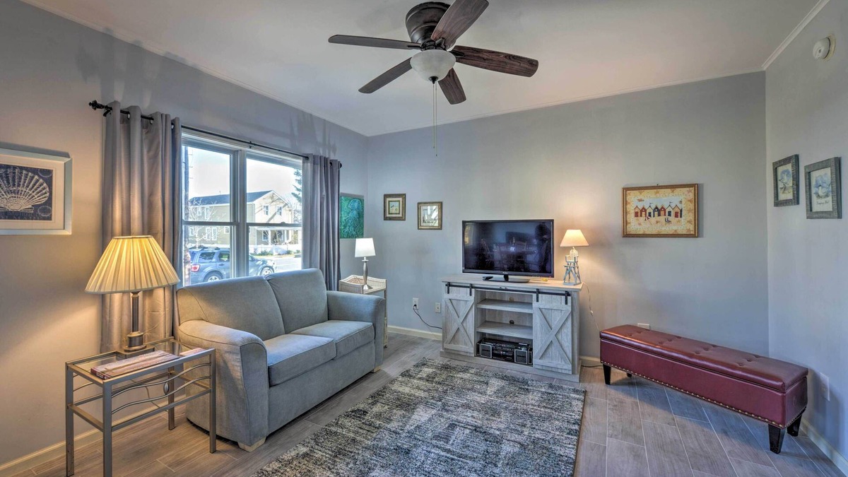 West Cape May Condo | Serene West Cape May Getaway: Walk to Beach!