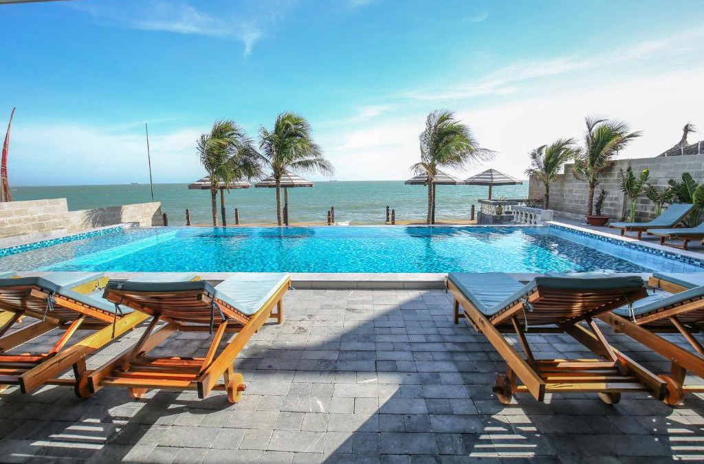 Central Mui Ne Beach Resort | Serenity by the Sea