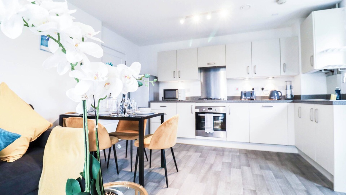 Dartford Apartment | Serenity Haven in Dartford