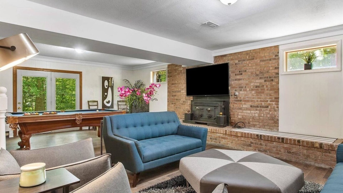 North Chesterfield House | Serenity in the Suburbs: Your Gorgeous RVA Getaway