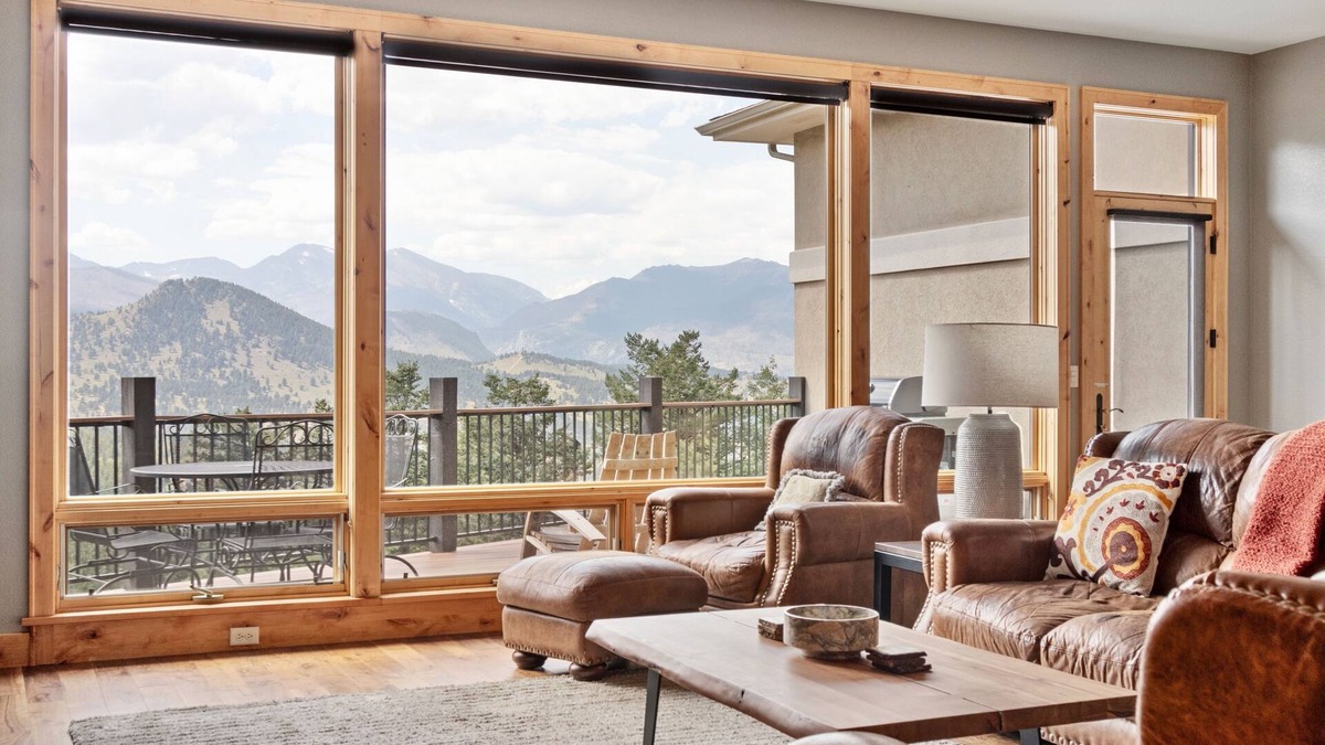 Windcliff Estates Condo | Serenity Luxury Vacation At Windcliff 3 Bedroom Home by RedAwning