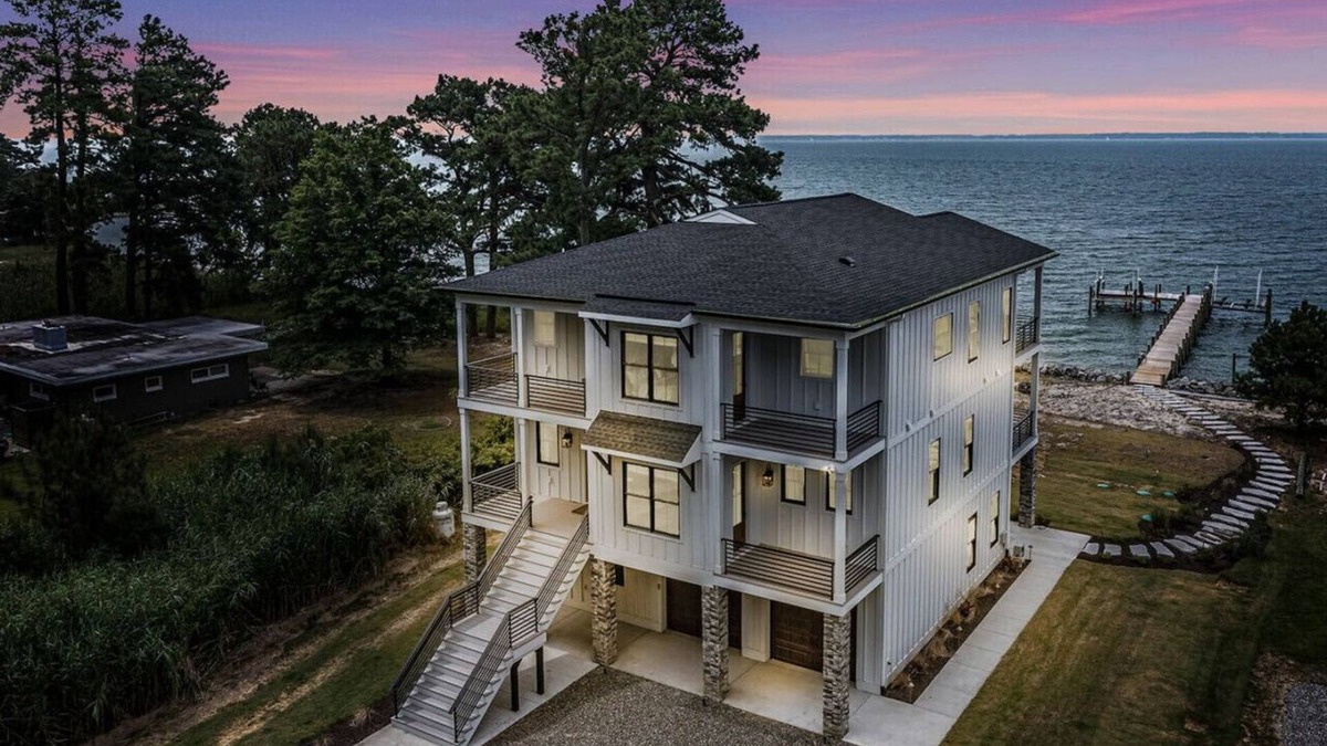 Windmill Point House | Serenity on the Rappahannock