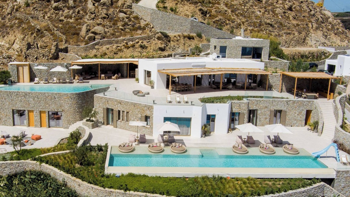 Psarou Villa | Serenity Psarou Estate - A top-luxury, ultra-exclusive, 7-star villa in Mykonos