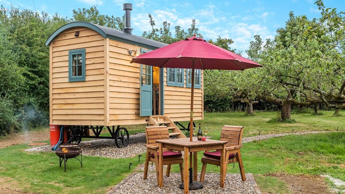 North Weald Cottage | Set among the fruit trees with views of the fields.