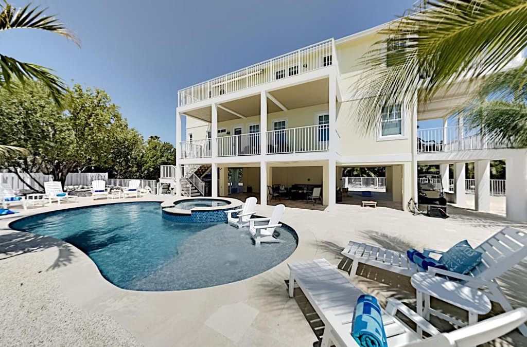Marathon House | Seven Palms
