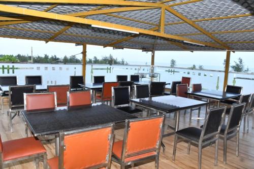 Chirala Hotel | Seven Star Beach Resort