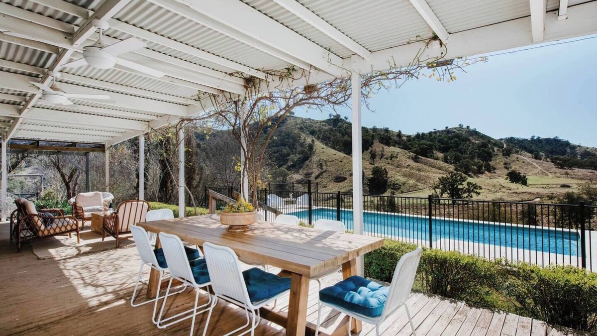 Yarrabin House | Seven Tree Hill An Enchanting Family Homestead
