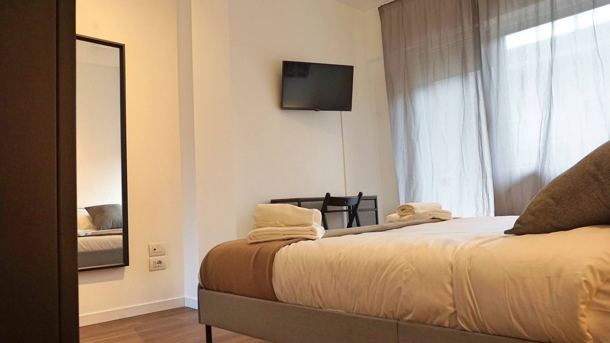 Municipio 2 House | Sevi Modern Stay, at the station